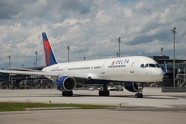 Î‘Ï€Î¿Ï„Î­Î»ÎµÏƒÎ¼Î± ÎµÎ¹ÎºÏŒÎ½Î±Ï‚ Î³Î¹Î± Boston route takes off - Delta launches new route and extends New York JFK service to year-round