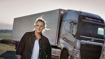 Kvinder kører lastbil, arkivfoto.
