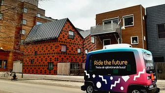 Självkörande bussar välkomnades till Vallastaden i Linköping