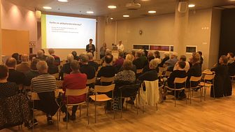Cirka 75 personer kom till seminariet i Växjö stadsbibliotek. Foto: Växjö kommun