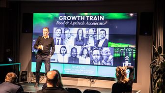 Sticks'N Sushi stifter og formand for Business LF Kim Rahbek Hansen ved sidste års 'Growth Train - Fast Track' afslutningsevent.