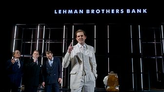 Christian Ruud Kallum som tredje generasjon Lehman, Bobbie Lehman. Foto: Erika Hebbert.