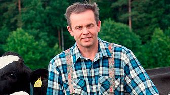 Luomua luonnollisesti - Jaakko ja Pirkko Suomisen maitotilalla uskotaan luomuun