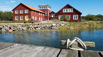 Stockholms universitets fältstation på Askö – Askölaboratoriet. Här bedrivs forskning om Östersjön.