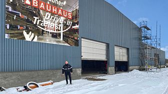 Bauhaus i Vejle er i fuld gang med at bygge en drive-in, der gør indkøb af store og tunge byggematerialer nemt og effektivt for kunderne. 