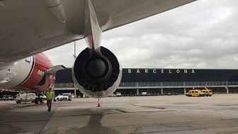 Barcelona da hoy la bienvenida al Dreamliner de Norwegian
