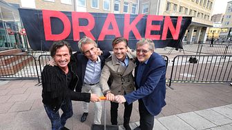 Petter Stordalen, Erik Selin, Hampus Magnusson och Mats Arnsmar, inviger spadtaget för Clarion Hotel Draken 
