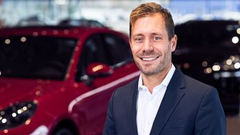 Gustav Lundh, VD och delägare på Porsche, vill alltid vara tillgänglig för kunderna och kan upprätthålla servicen med hjälp av Telavox molnväxel. 
