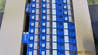 SE 10.17 - Box of Richmond cigarettes