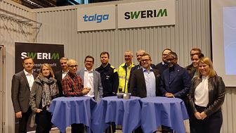 Martin Phillips, Talga och Pontus Sjöberg tillsammans med partners i Luleå och regionen.