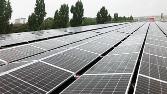 Widrikssons solcellsanläggning kommer producera 215 000 kWh/år.