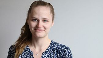 Mia Stråvik är doktorand i livsmedelsvetenskap vid Institutionen för biologi och bioteknik på Chalmers tekniska högskola och forskar om kostens roll i allergiutvecklingen.