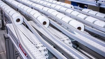 FlexLink shows the next generation conveyor system to the tissue industry