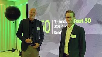 Skolon rankas som Sveriges femte mest snabbväxande techföretag när Deloitte igår tillkännagav sin topplista Sweden Technology Fast 50. Under eventet deltog Skolons vd Oliver Lundgren (t.h.) och styrelseordförande Peter Mattisson (t.v.).