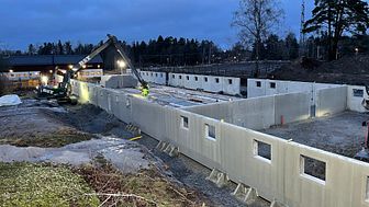 Stallet i Fårdala byggs i prefabricerad betong. Bild: COBAB