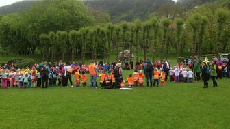 Over 200 barn og voksne var samlet til Kanvas-festival på Bergenshus festning.