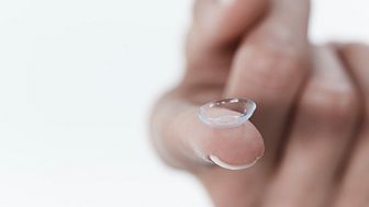 ”Närsynthet hos barn ökar lavinartat” Kontaktlinser bästa sättet att bromsa barns myopi