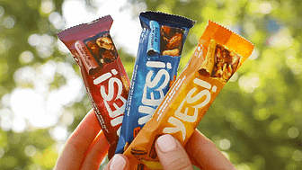 YES! er den første snack bar i papir i Danmark. Den har Nestlé Danmark store forventninger til.