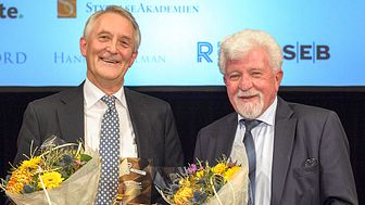 Pristagare Guldklubban 2017: Jan Svensson, ordförande Fagerhult, och Rune Andersson, ordförande Mellby Gård