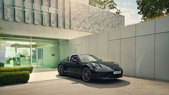 Porsche Design firar 50-årsjubileum med en specialversion av 911 Targa 4 GTS - 911 Edition 50 Years Porsche Design..jpeg