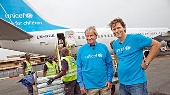 Norwegian och UNICEF flyger ned nödhjälp till syriska flyktingar