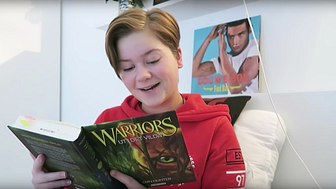 Youtube-stjärnan som älskar fantasyböckerna från Bokfabriken