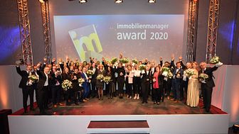 So feiern Sieger:  Die Besten der Besten der Immobilienbranche wurden am 27. Februar in Köln mit dem immobilienmanager-Award 2020 ausgezeichnet. Foto: Axel Schulten 