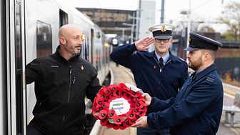 Thameslink invited officers from nearby RAF Henlow to transport a poppy wreath into London for 'Routes of Remembrance'. More images below.