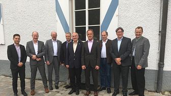 Die Bürgermeister der Verwaltungsgemeinschaft Glonn freuen sich auf das kommende Glasfasernetz