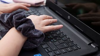 Högskolan håller onlinekurs om cybersäkerhet – riktad mot tjejer