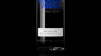 Absolut Vodka 1000ml Front Standard Black Background LR.jpg