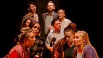 Northumbria University’s Performing Arts students star in In the Middle of the West. Copyright © Toph McGrillis 