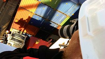 Box magic - Filming Cavotec on the APL Singapore at the Port of Oakland #Cavotecfilm