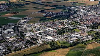 Stadt Butzbach, Gewerbegebiet Ost: Der Ausbau des Glasfasernetzes erfolgt privatwirtschaftlich - ohne Einsatz von Steuergeldern.