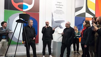 The installation Phoenix chair by Luca Nichetto, first developed to be shown at Sweden´s leading auction house Bukowskis. Luca attended the opening, along with Offecct CEO Kurt Tingdal (to the left) and Offecct Design Manager Anders Englund. 