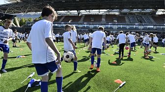 Valtaosa jalkapallon pomputtelun Pohjoismaiden ennätyksen tekijöistä oli teini-ikäisiä