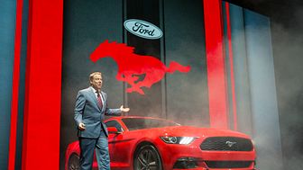 Styreformann i Ford Motor Company Bill Ford ved nye Ford Mustang som skal lanseres i Europa og Norge sensommeren 2015
