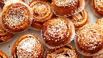 CloseUp PR promote Swedish Cinnamon Bun Day in the UK
