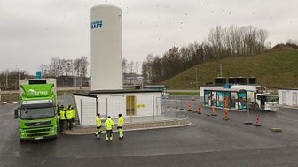Flytande biogas ersätter fossil diesel i Helsingborg