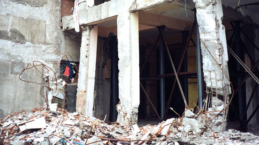 Resultat av jordskjelv i Tyrkia i 1999