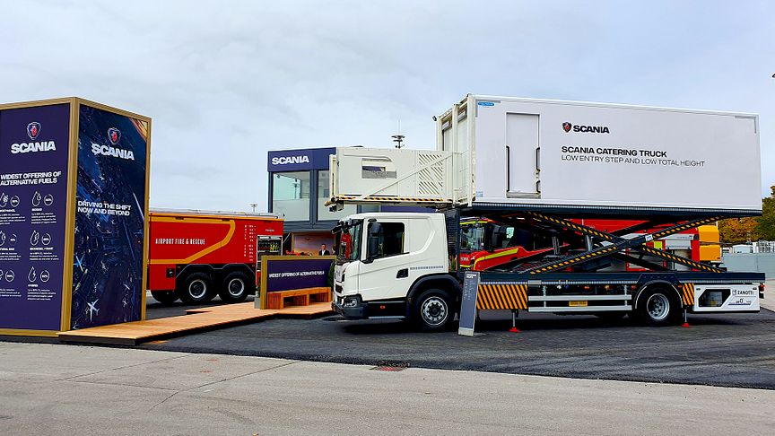 Scania hat auf der Inter Airport Europe 2019 mehrere nachhaltige Lösungen für Flughäfen ausgestellt. 