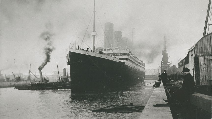 Titanic lämnar Southampton© Claes-Göran Wetterholms arkiv