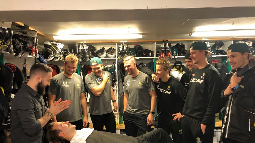 Hammarby Hockey laddar för Mustaschkampen