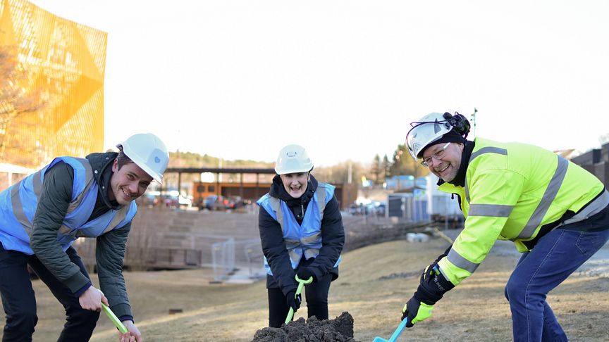 Från vänster: Marcus Jonsson (Nya Hovås Projektutveckling), Rebecka Sundberg (Development Partner), Thomas Landell (Carlbergs)