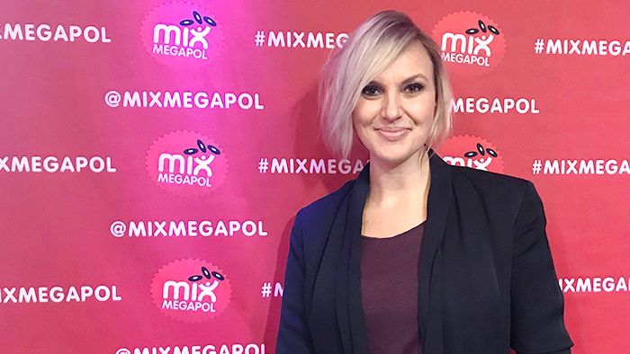 Sanna Nielsen - årets julvärd på Mix Megapol