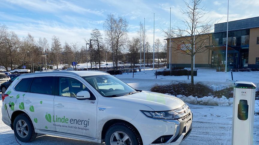 Antalet laddbara fordon och laddningen i Lindesbergs kommun publika nätverk ökar stadigt för varje år. Foto: Linde energi