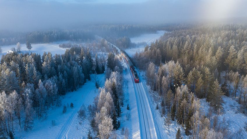 Tåget tar dig klimatsmart till vintern
