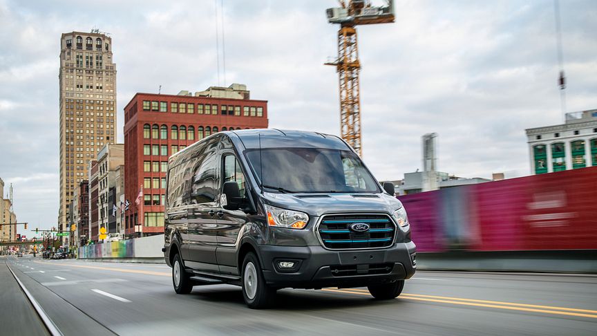 Ford afslører den fuldt elektriske varebil E-Transit