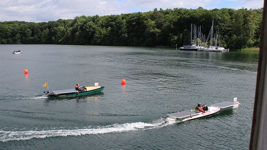 Solarboot-Regatta auf dem Werbellinsee