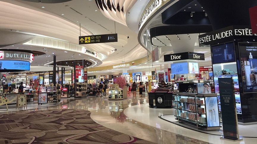 Singapore residents can now shop tax-free products on iShopChangi